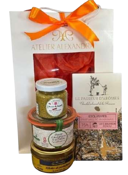 Screenshot 2025 09 03 at 10 16 57 Catalogue Atelier Alexandra 2025.pdf Photoroom 1