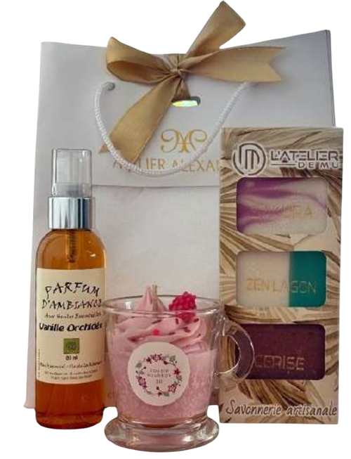 Screenshot 2025 09 03 at 10 19 11 Catalogue Atelier Alexandra 2025.pdf Photoroom 1