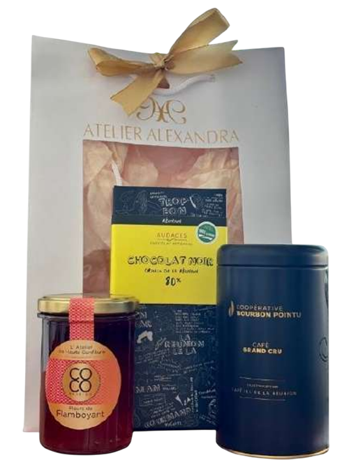 Screenshot 2025 09 03 at 10 19 55 Catalogue Atelier Alexandra 2025.pdf Photoroom 1